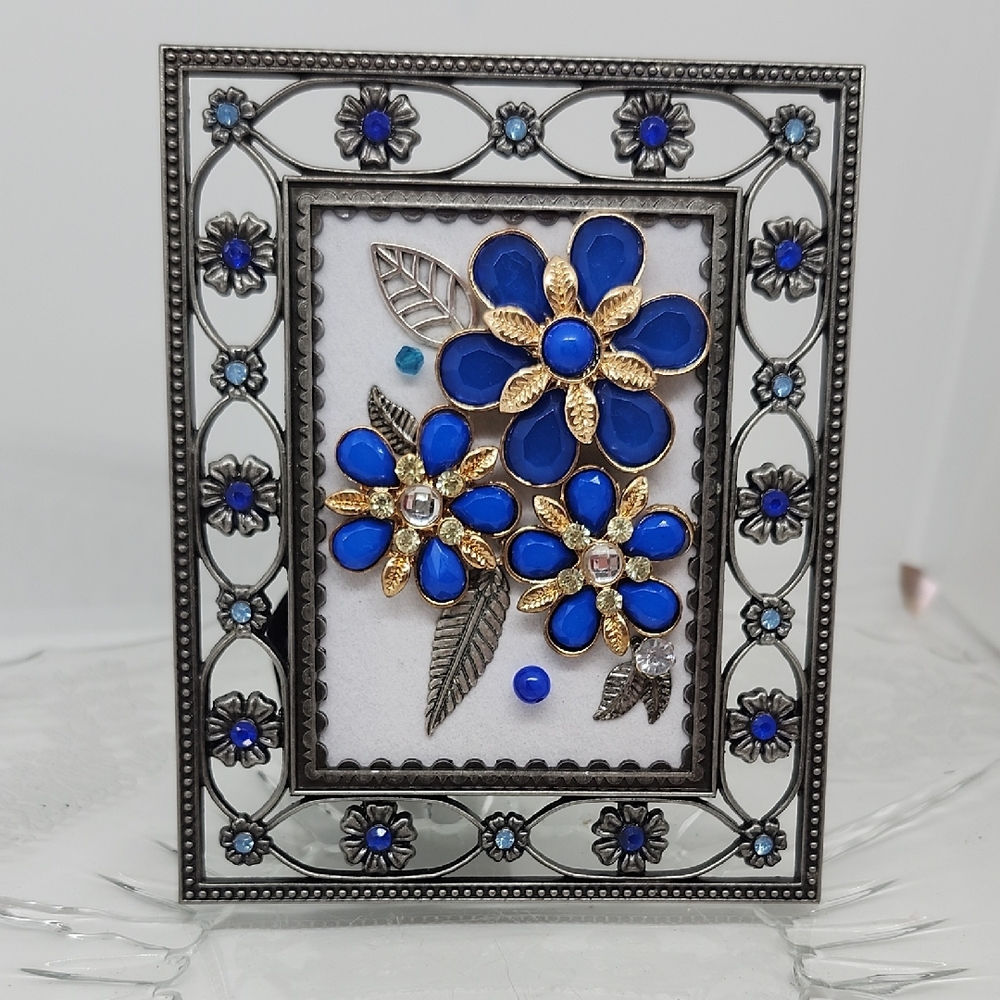 Elegant Blue and Silver Floral Picture Frame Floral Jewerly Art Picture